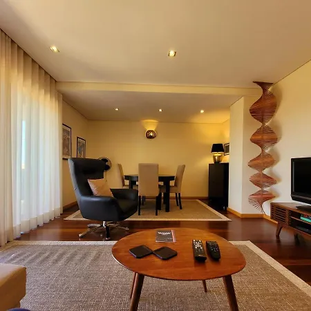 Casa Da *